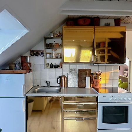 Aesthetic Apartment Hotel - City Center - Free Parking - Private Garden Aalborg Bagian luar foto